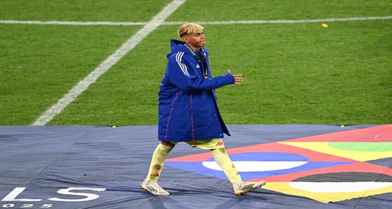  - FC Barcelone : Adil Rami clash Lamine Yamal