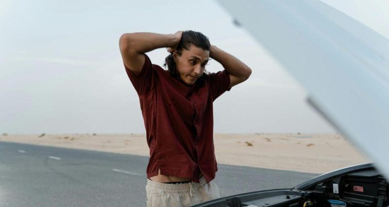  - Il trouve sa voiture de rêve dans une casse, la ramène… et comprend pourquoi personne n’en voulait