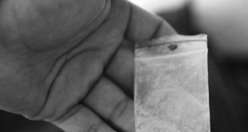  - Un diplomate interpellé avec une saisie record de cocaïne dans son convoi