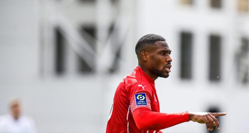  - Valenciennes : Loïck Landre signe pour deux ans (off)