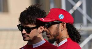 Ferrari : un ancien champion du monde prévient Leclerc, Hamilton est capable de réussir un sacré coup de filet chez la Scuderia