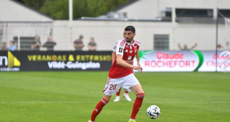  - Mercato : l'OL lâche l'affaire pour Lees-Melou (Brest)
