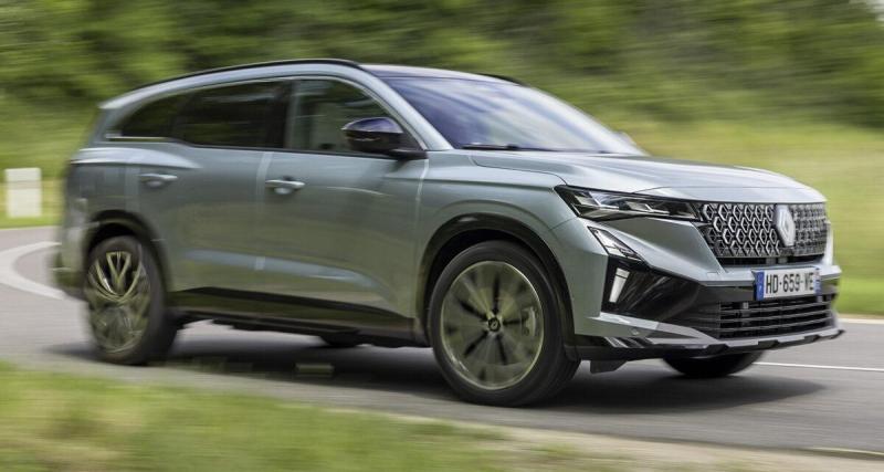  - Essai Renault Espace Full Hybrid E-Tech 200 ch Iconic 7 places (2025) : s’améliore-t-il à l’occasion de son restylage ?