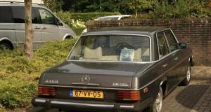 Un conducteur parcourt plus de 4 millions de kilomètres, Mercedes le récompense pour sa fidélité