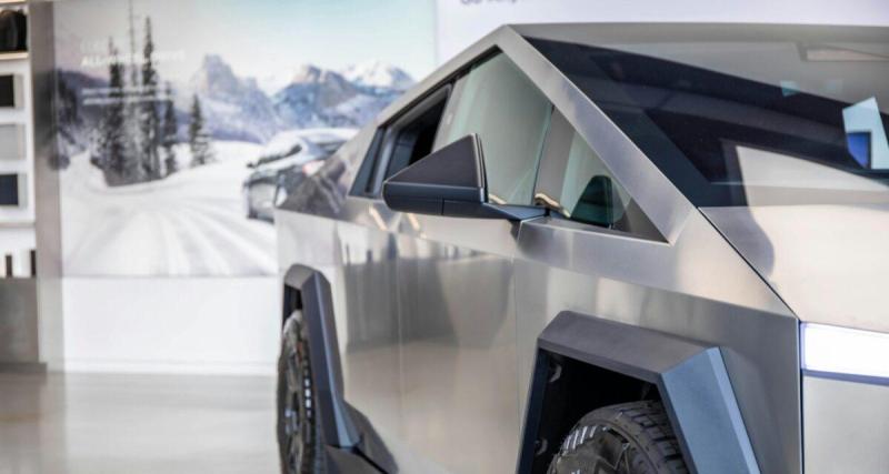  - Il suit les consignes de Tesla… son Cybertruck refuse de démarrer deux semaines plus tard