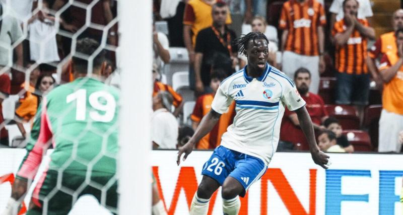  - Strasbourg : le Racing recale une offre XXL de Premier League pour Dilane Bakwa