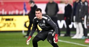 Ligue 1 : Brest tient le remplaçant de Marco Bizot, un jeune milieu débarque à Lorient (off)
