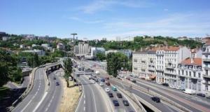 Des voitures interdites dans la ZFE de Lyon ce 13 août à cause de la pollution