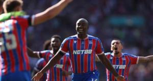 Ligue Europa : Crystal Palace détruit l’UEFA après avoir été rétrogradé en C4 à cause de John Textor
