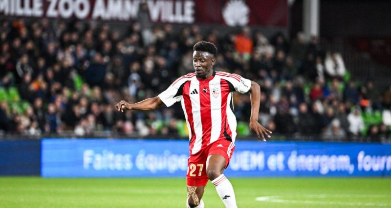  - Ligue 2 : Dunkerque a trouvé son nouvel attaquant, Rodez perd un titulaire