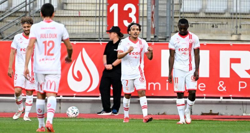  - Amiens leader provisoire, Nancy et Pau assurent... Les scores en Ligue 2 !