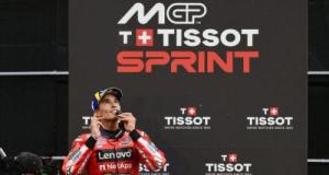 GP d’Autriche : Márquez transforme sa victoire sprint en hommage poignant