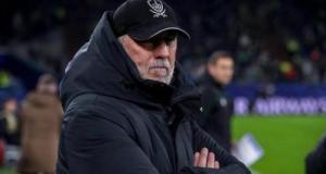 Brest : "On a été menés sur des cadeaux", Roy regrette les erreurs défensives
