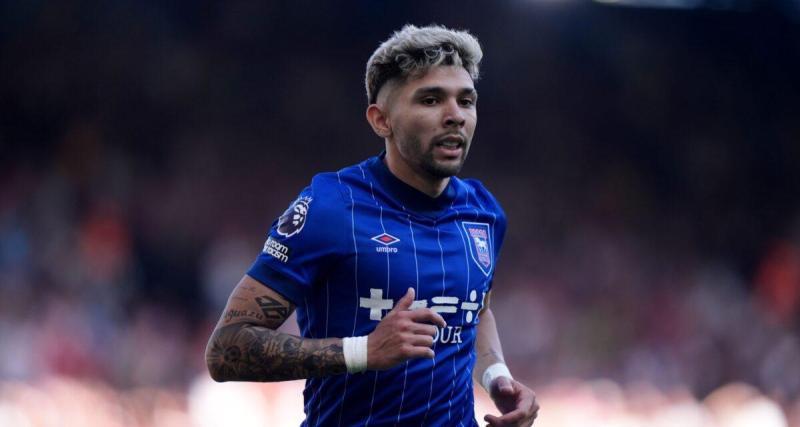  - Strasbourg s'offre un énorme coup en Premier League, Arsenal frappe très fort sur le Mercato
