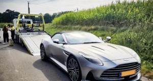 Flashé en excès de vitesse au volant d’une Aston Martin : « tolérance zéro pour les excès de vitesse »