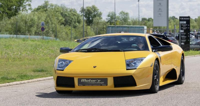  - Une Lamborghini malmenée par la police après un carambolage