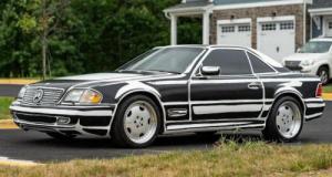 Cette Mercedes 500 SL qui semble tout droit sortie d'un manga est à vendre