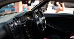 Il roule "comme dans Mario Kart" sous protoxyde d’azote… mais la police stoppe la partie