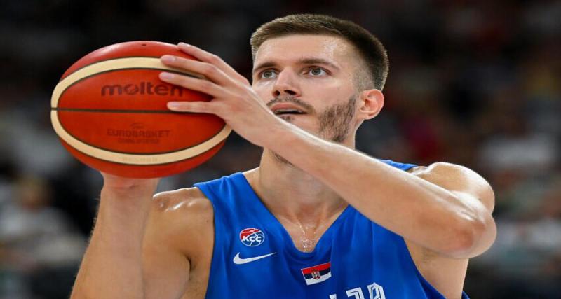  - EuroBasket 2025 : Filip Petrusev dans de sales draps
