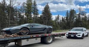 Il emprunte la Lamborghini de sa mère… Elle finit en fourrière
