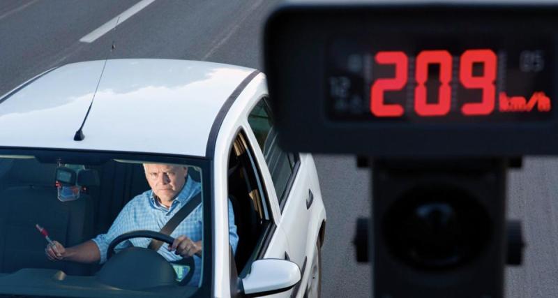 - Flashé à 209 km/h en claquettes et sans ceinture : un conducteur cumule les infractions