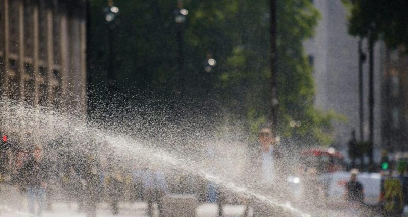  - Quand se garer au mauvais endroit finit par une douche froide… littéralement !