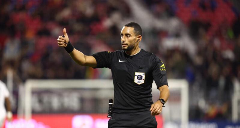  - Ligue 2 : les arbitres de la cinquième journée