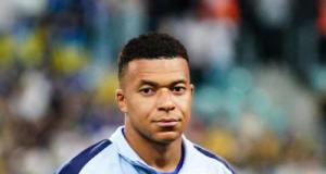France - Islande : les compos officielles, gros choix de Deschamps confirmés !