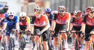 Vuelta 2025 : INEOS Grenadiers encense son leader