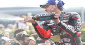MotoGP : Marco Bezzecchi triomphe à Misano, journée noire pour Márquez