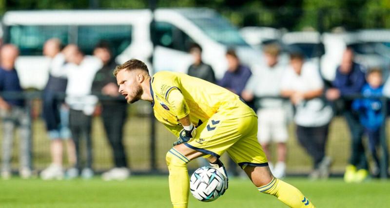  - National : un club contraint de recruter un nouveau gardien après une blessure importante ?