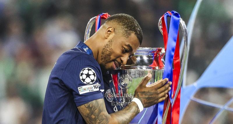  - PSG - Lens : le sublime hommage du Parc à Kimpembe