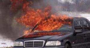 Ivre, il sème la pagaille à l’hôpital, vole une voiture et finit par l’incendier