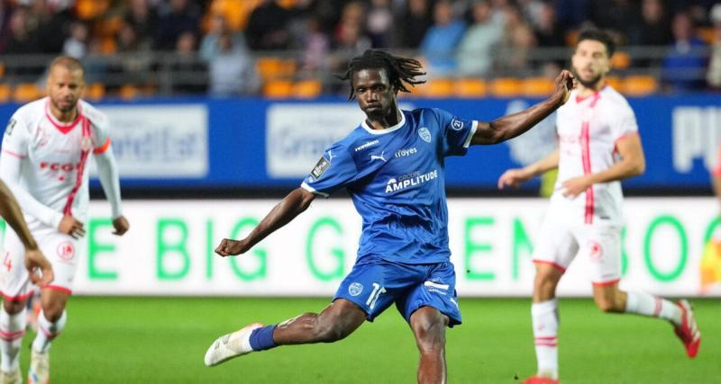  - Ligue 2 : Troyes devant à la mi-temps face à Guingamp