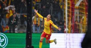 Lens écrase Lille et s'offre le derby du nord !