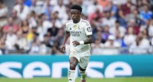 Le génie de Vinicius a frappé, le Real a fait le break à la pause contre Levante