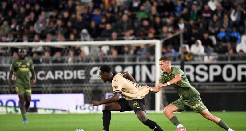  - L'ASSE reste leader, Montpellier s'effondre face à Boulogne, Reims fait le show... Les résultats du soir en Ligue 2 !