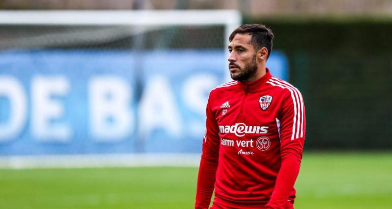  - Ajaccio dénonce une escroquerie organisée par le clan Youcef Belaïli et appelle la FIFA au secours