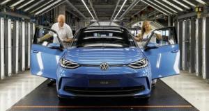 La voiture électrique ne se vend pas, Volkswagen appuie sur pause dans ses usines