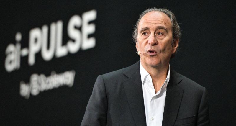  - Xavier Niel ne rigole pas à Créteil, son coach déjà viré !
