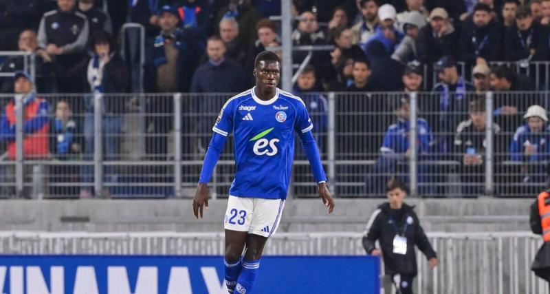  - Strasbourg : après Emegha, le club alsacien perd un défenseur sur blessure
