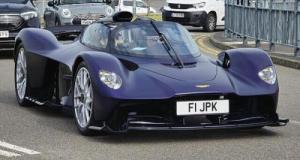 Hypercar à 3 millions : il embarque… deux chèvres à bord comme si de rien n’était !
