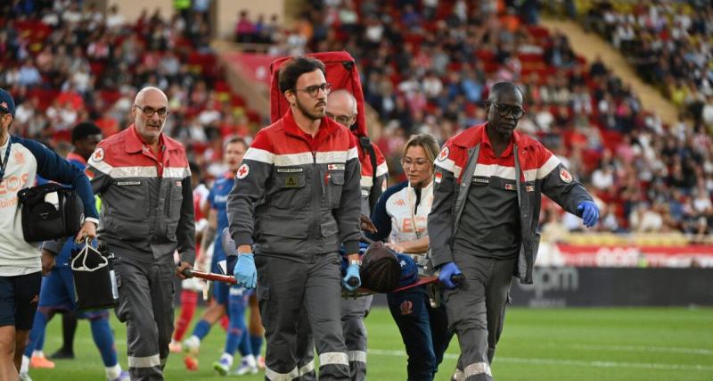  - Nice : blessé contre Monaco, Moïse Bombito souffre d'une fracture du tibia gauche