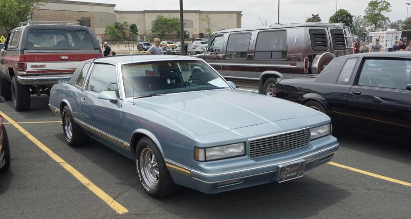  - Elle laisse sa voiture à l’aéroport… et reçoit une amende de 100 000 €