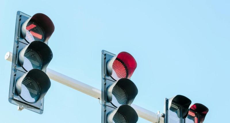  - Ce feu rouge est si long qu’il fait perdre la tête aux automobilistes !