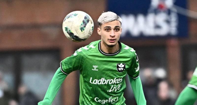  - Coup de boule et lourde suspension, l'ancien crack Kays Ruiz-Atil prend cher