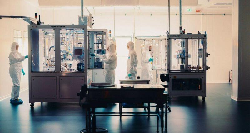  - Renault inaugure un laboratoire futuriste pour les batteries de voitures électriques