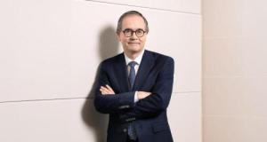 Chez Renault, le nouveau DG François Provost avance sur des oeufs