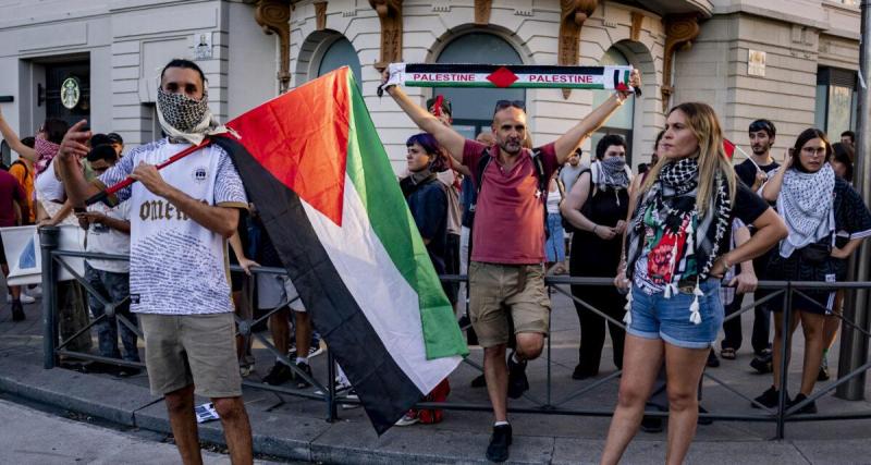  - Italie - Israël : foule immense pour soutenir la Palestine, avant-match tendu
