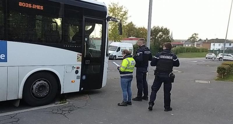  - Au volant de la voiture d’une amie, il conduit ivre et emboutit trois autres véhicules